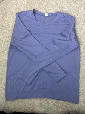 Women’s Lululemon Athletic Long Sleeve Top